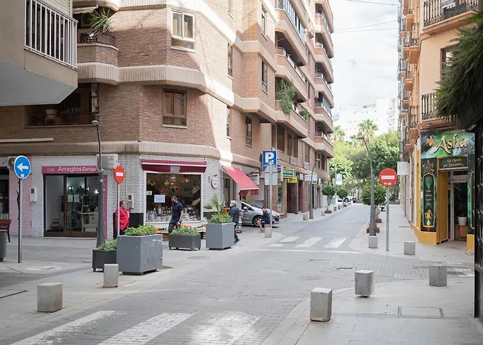 Expoholidays - General Tamayo Parking Gratis