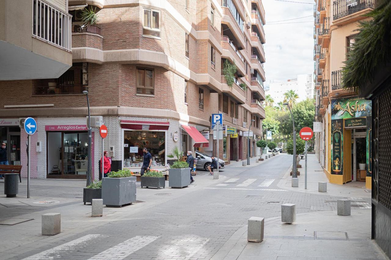 Expoholidays - General Tamayo Parking Gratis Almeria