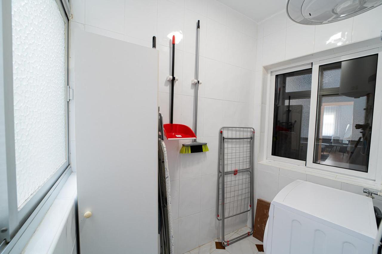 Expoholidays - General Tamayo Parking Gratis Apartment