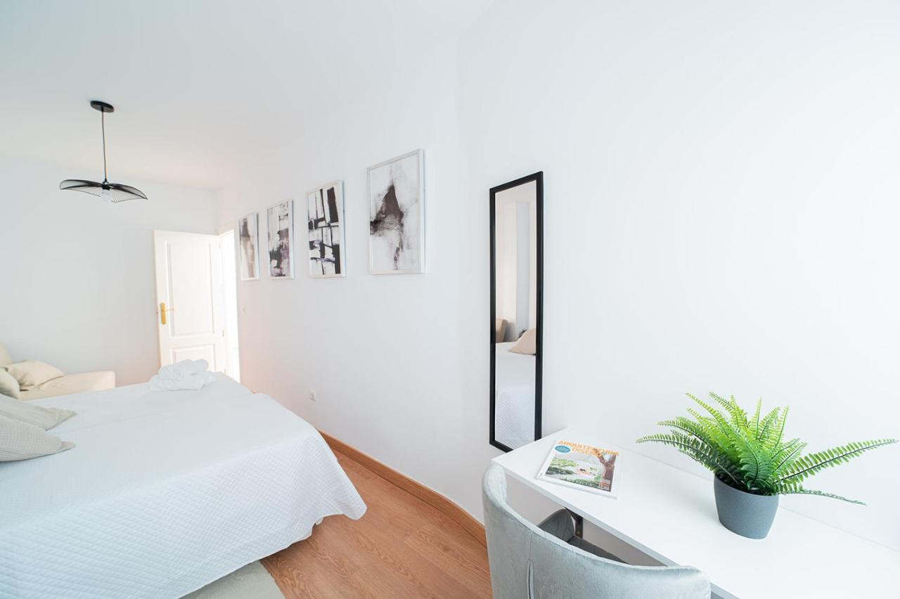 Expoholidays - General Tamayo Parking Gratis Apartment *